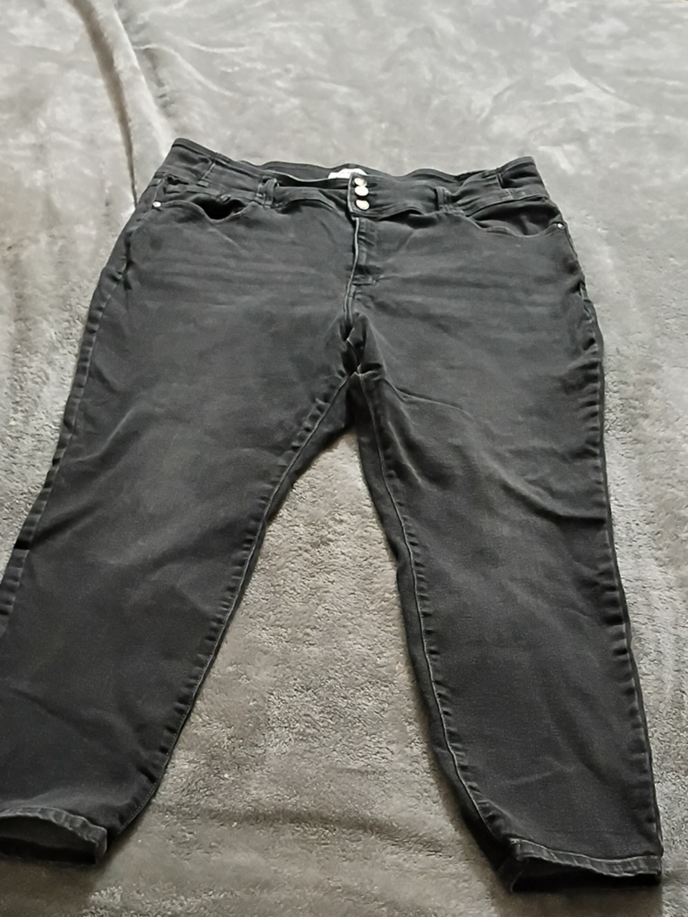Lane Bryant Black Cropped Stretch Jeans - Button Front